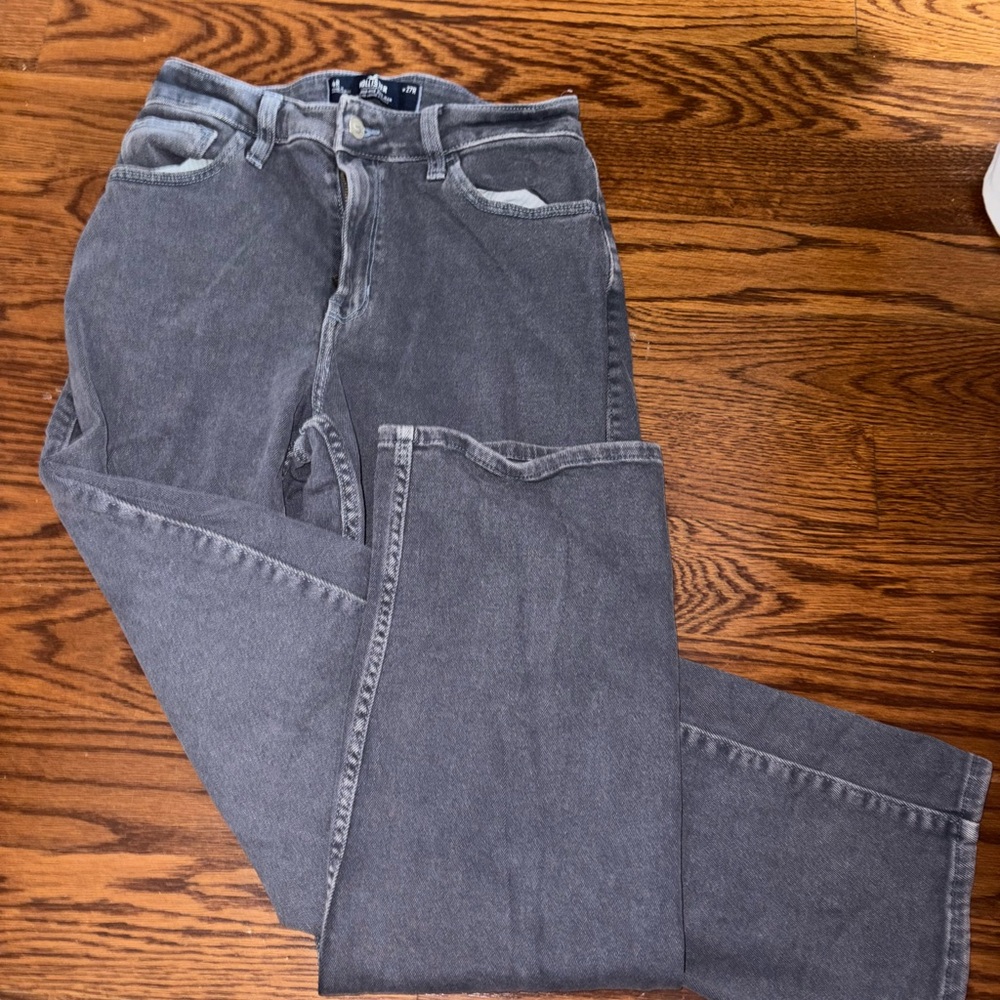 HOLLISTER Ultra High-Rise Blue Grey Dad Jeans - Picture 3 of 5